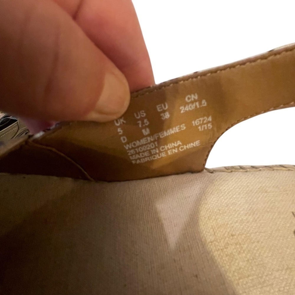 Women’s CLARKS Petrina Rhea Floral Espadrilles Wedge Sandals Shoes - Picture 7 of 7